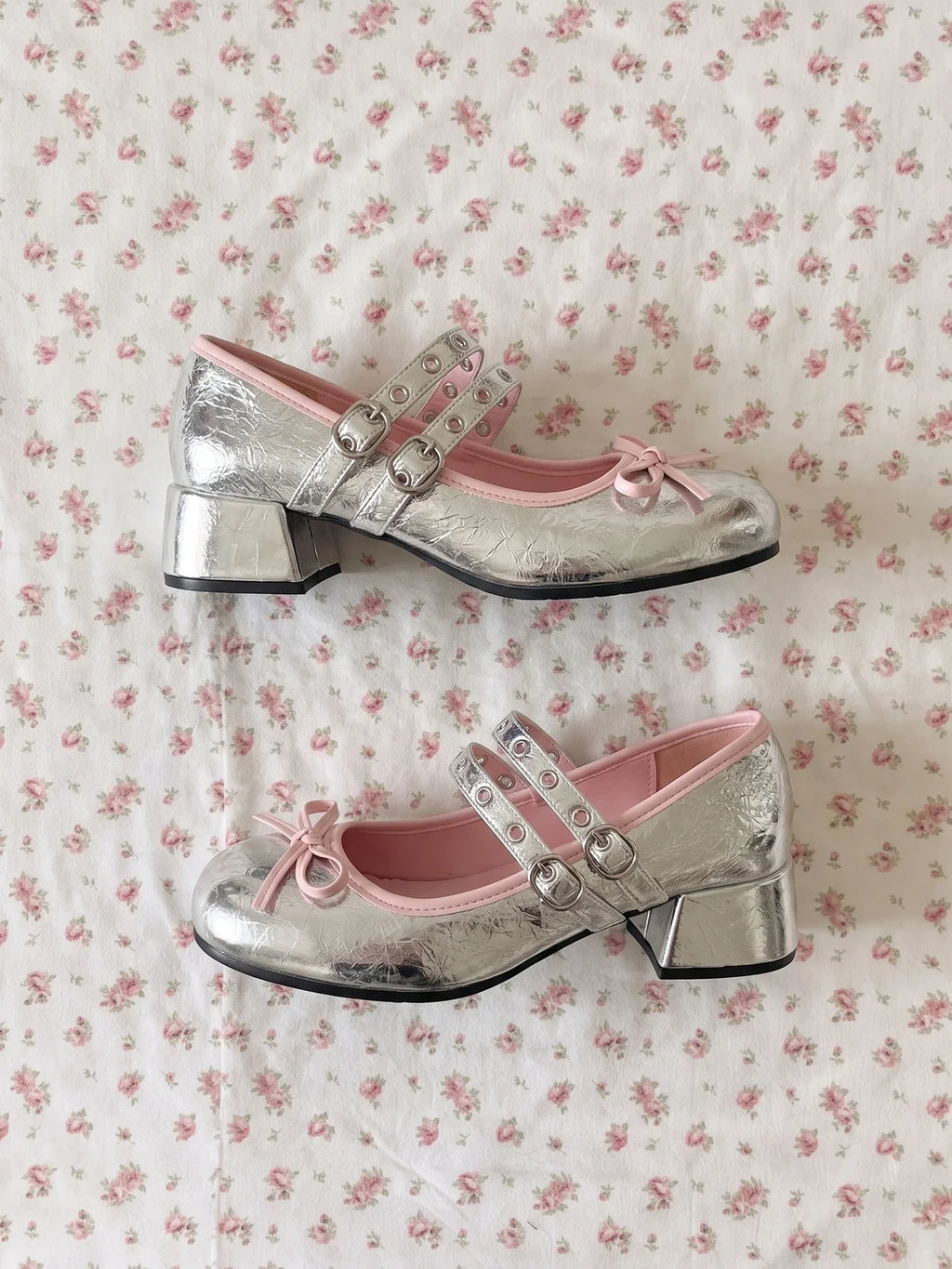 Cyber-Rose Grommet Mary Jane
