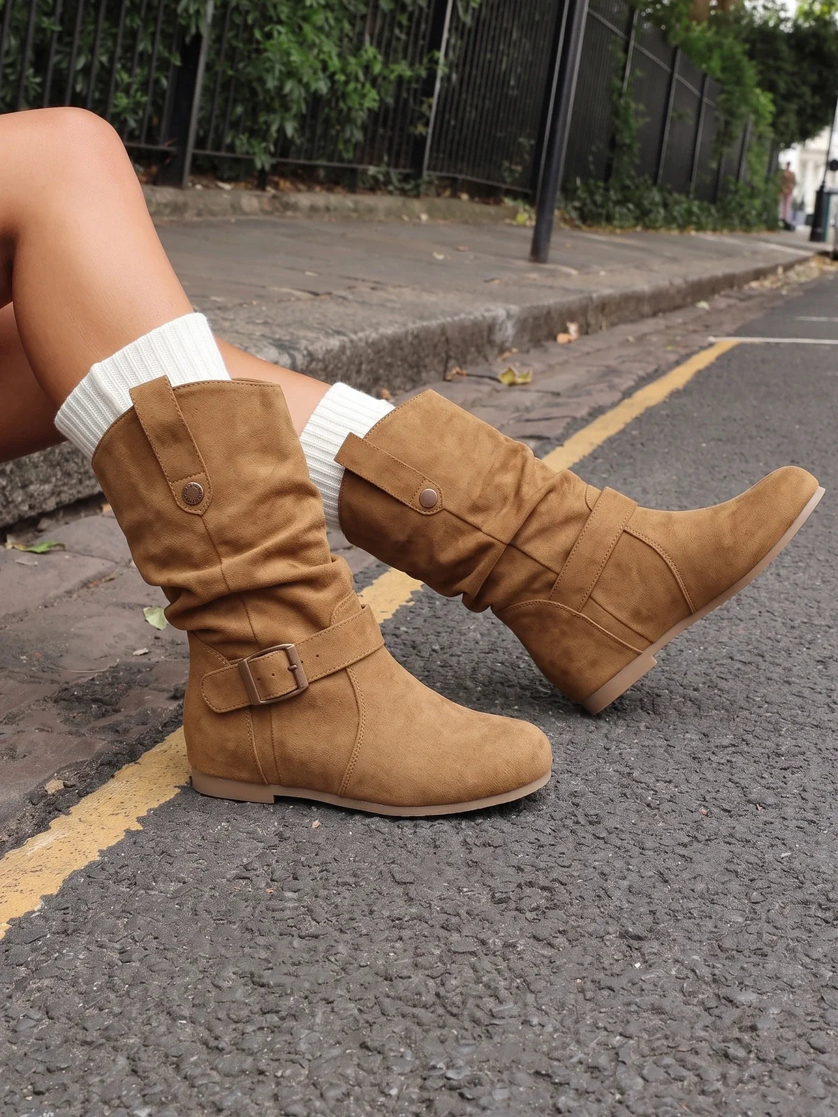 Ottavienne Suedette Slouch Boots