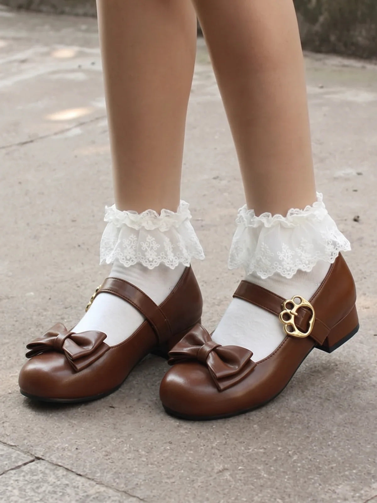 Zeline Glossy Bow Mary Jane Heels
