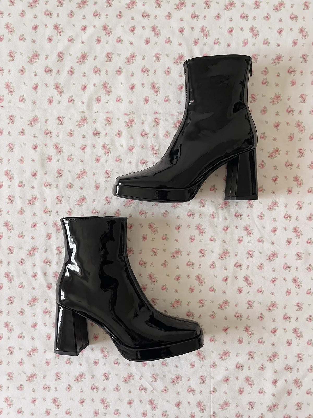 Vivant Patent Square Toe Boots