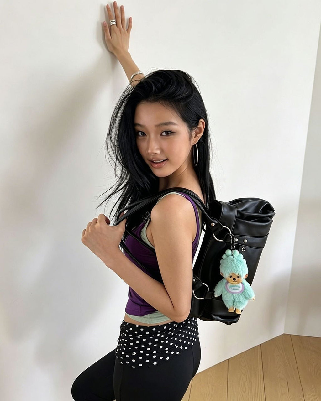 Uzui Shoulder Bag